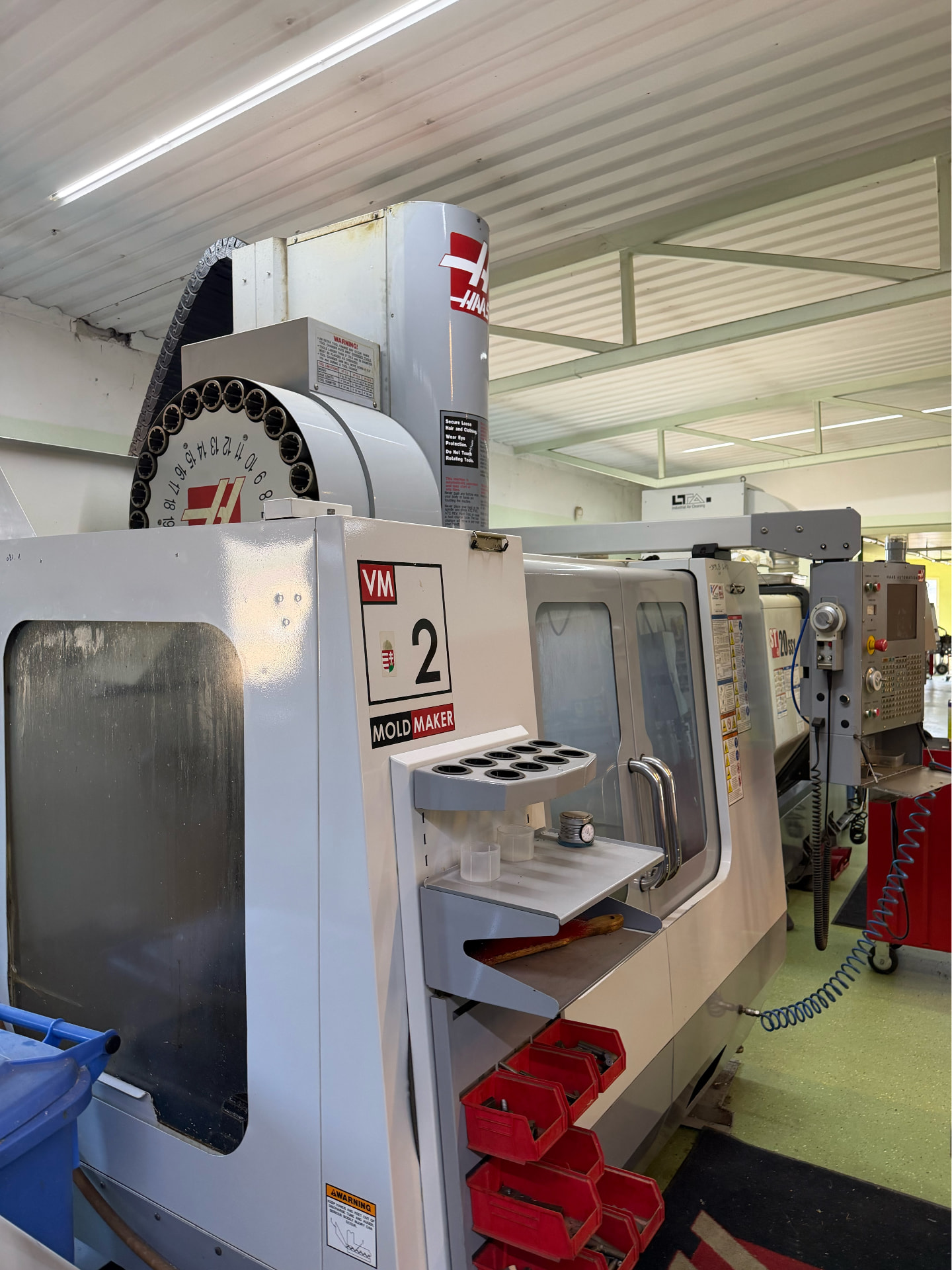 HAAS VM-2 – elölnézet